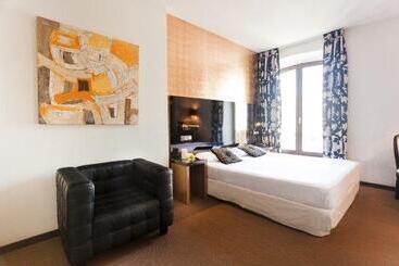 호텔 Room Mate Leo