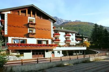 Отель Santanton