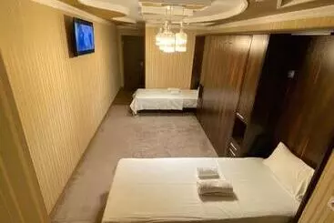 Budget Hostel