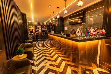 ホテル Express Plus