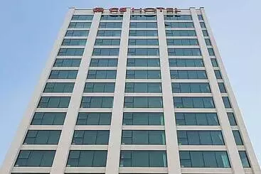 Hotel Cs