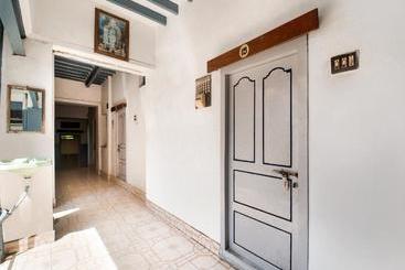 酒店 Spot On 75742 Sri Devi Lodge