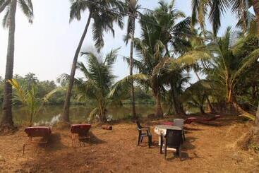 Pensió Gabriel & Felicidade Villa