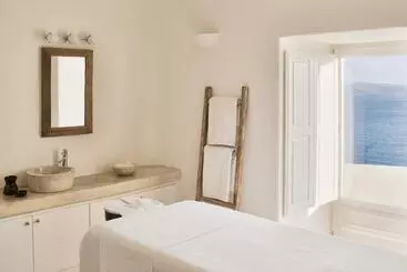 Mystique, A Luxury Collection Hotel, Santorini