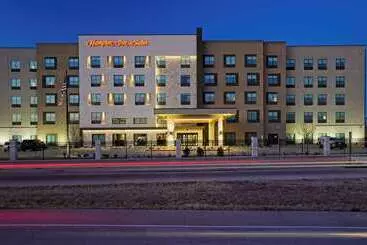 هتل Hampton Inn & Suites Lubbock University