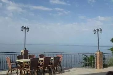 Отель Hydra Club