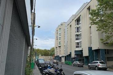 Hostel Ciel De Paris