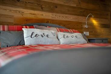 Bed and Breakfast Maison Altea