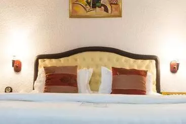 هتل Millenium Popo Beach