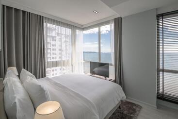 Отель Veranda Residence Pattaya Pool Villa