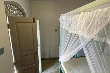 Pensjonat Hawara Coliving Midigama