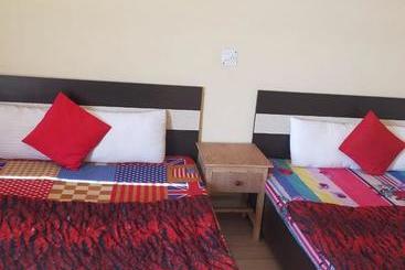 پانسیون Rajveer Guest House