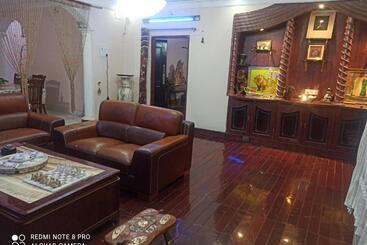 פנסיון The Candy Suites