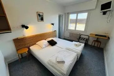 Bed and Breakfast Hostel Les Bois Verts Les Herbiers