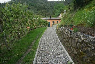 ホテル Agriturismo U Muinettu
