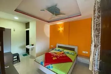 ホテル Mayuri Cottage