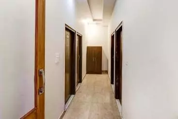 Hôtel Oyo 77865  555