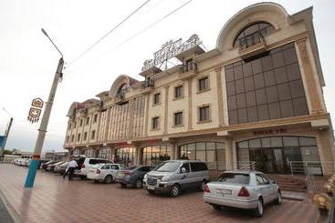Royal Grand Hotel, Turkistan
