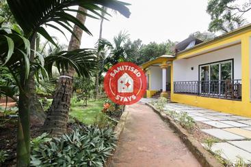 Hotel Spot On 48430  Lavish