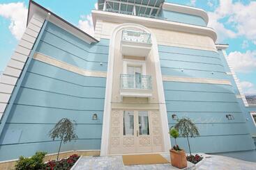 Otel çoçja Boutique