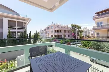 هتل آپارتمان Zsuites