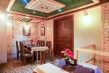 Fabhotel Prime Hangout   Narhe