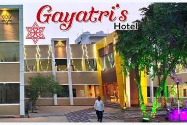 בית מלון כפרי Gayatri S Guest House