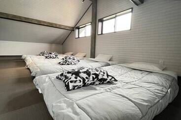 פנסיון Samurise 81inn