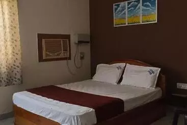 Hotelli Sridhar Lodge