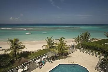 هتل Coral Sands Beach Resort