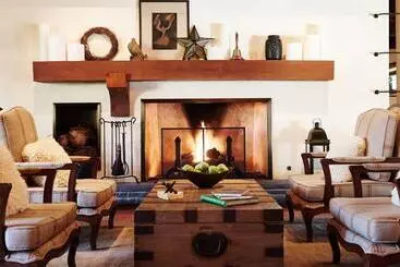 Estancia La Jolla Hotel & Spa