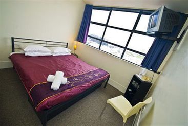 בית מלון כפרי Base Wellington