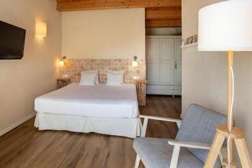 هتل روستایی Boutique Niu De Sol   Designed For Adults