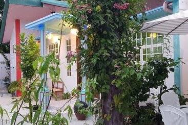 בית מלון כפרי Equa Reef Maldives