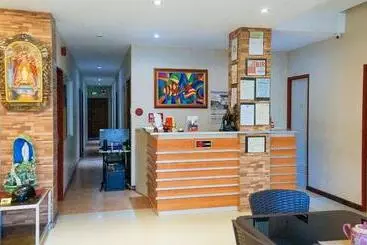 ホテル Reddoorz Near Talisay District Hospital