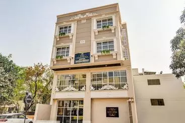 Hotel Capital O 77828  Twinkle Regency