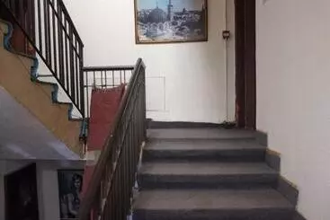 Queen Ayloa Hotel&restaurant