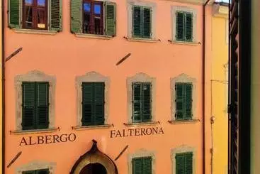 ホテル Albergo Falterona