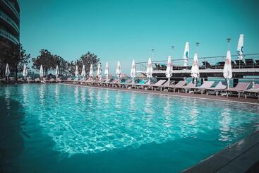 Szálloda Marine Residence