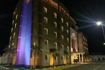 Aparthotel Hyatt ِalfursan