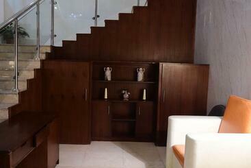 Karam Al Diyafa Hotel Apartments