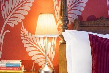 호텔 Karma Salford Hall