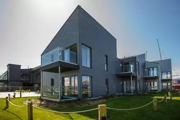 ホテル The Salt Lodge