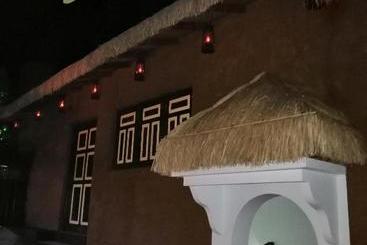 بنسيون Royal Mount Ella