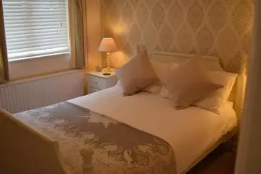 Отель Fosbroke House