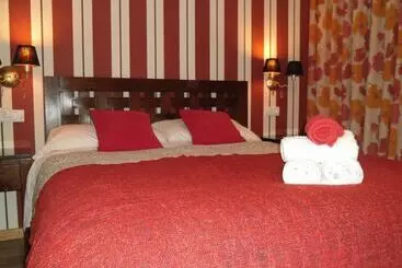 ホテル La Abadía Somontano