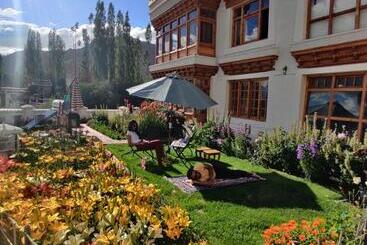 Pensjonat Namra Villa