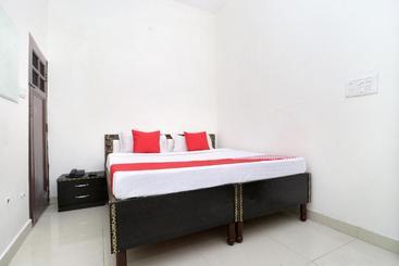 酒店 Oyo 30323  Gd Pride