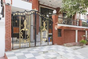 فندق Oyo 76225 Occazia