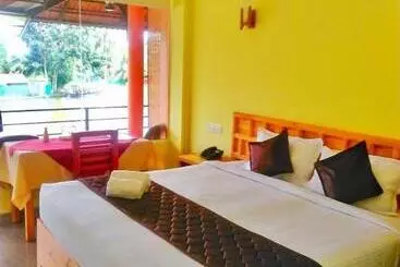 Bed and Breakfast The Lake Paradise Boutique Resort